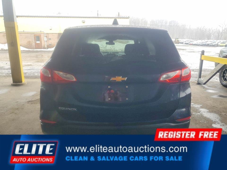 Used 2020 Chevrolet Equinox LS w/ LS Convenience Package image 11