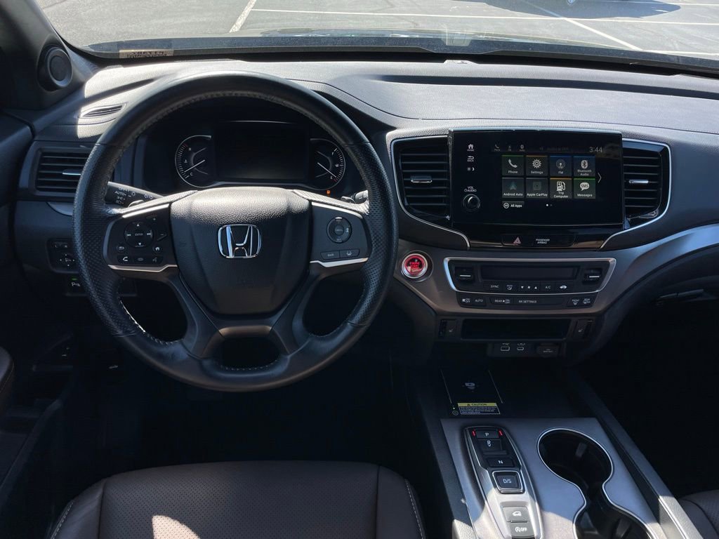 Certified 2025 Honda Passport EX-L image 11