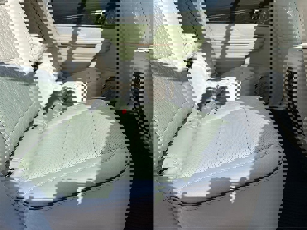 New 2026 Buick Enclave Avenir w/ Super Cruise Package image 16