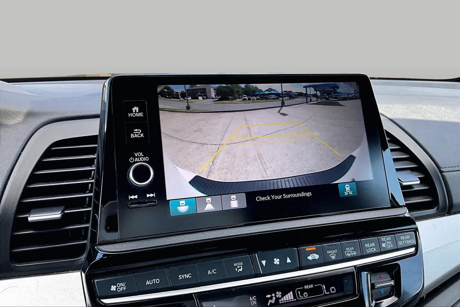 Used 2025 Honda Odyssey Sport-L image 27