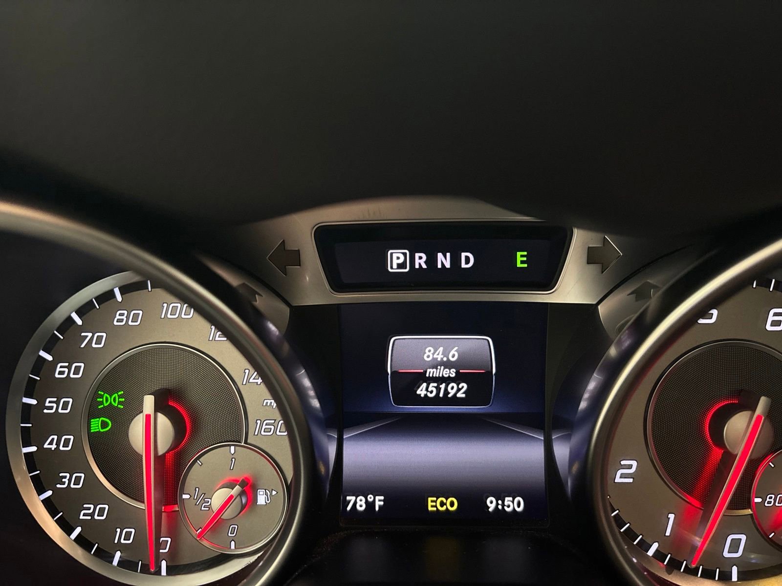 Used 2014 Mercedes-Benz SL 550 image 22