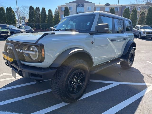 Used 2023 Ford Bronco Wildtrak AWD/4WD image 3