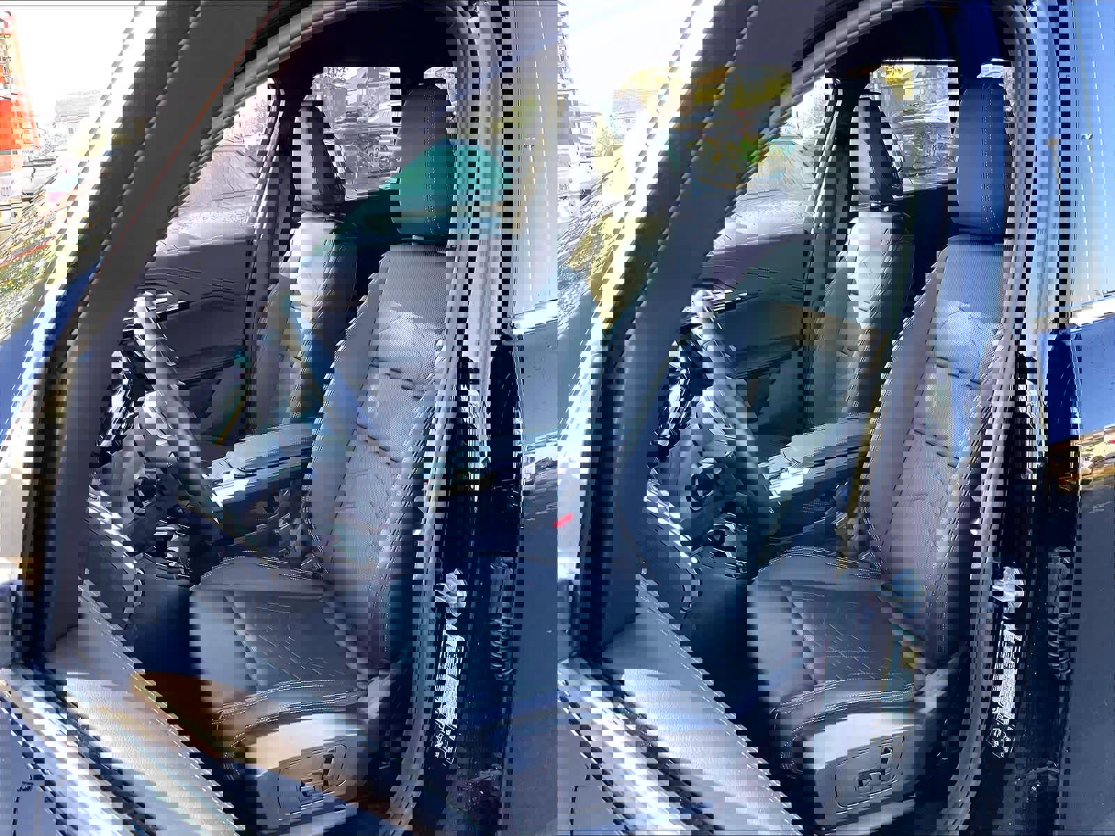 Used 2025 BMW X1 xDrive28i w/ Convenience Package image 26