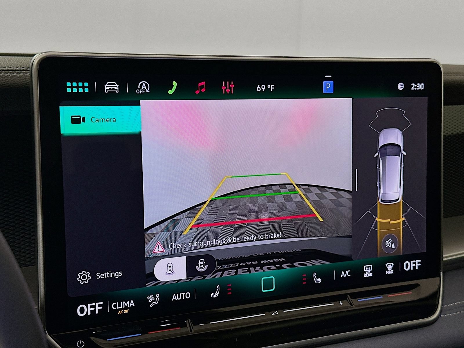 New 2026 Volkswagen Tiguan SE AWD/4WD image 17