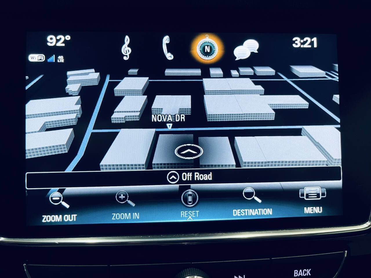 Used 2018 Buick Encore Sport Touring w/ Safety Package FWD image 26