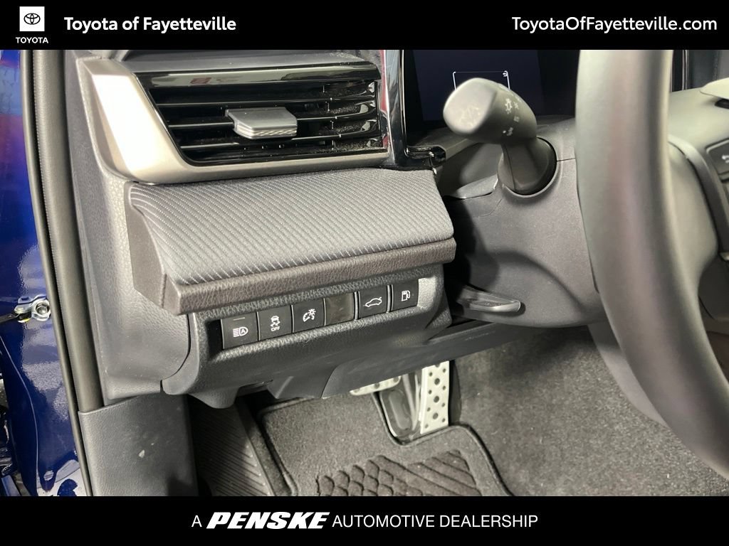 Used 2026 Toyota Camry SE w/ Multimedia Upgrade Package AWD/4WD image 26