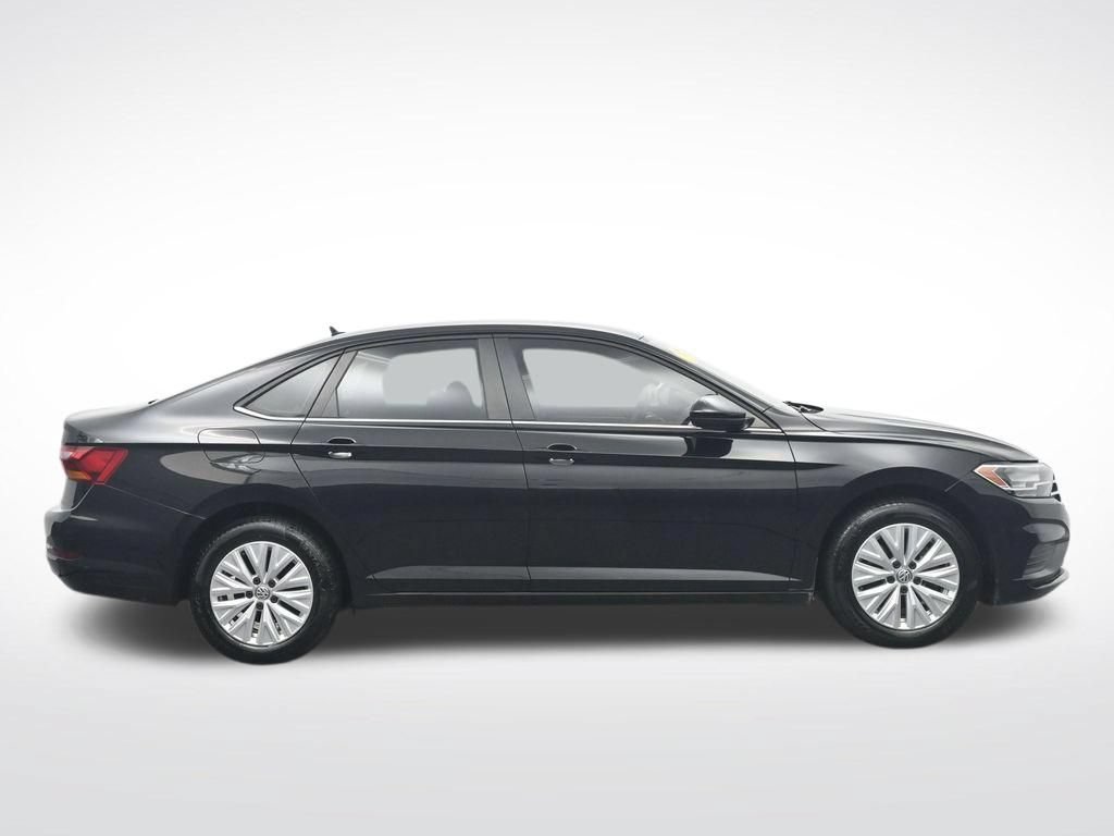 Used 2019 Volkswagen Jetta S w/ Driver Assistance Package FWD image 4