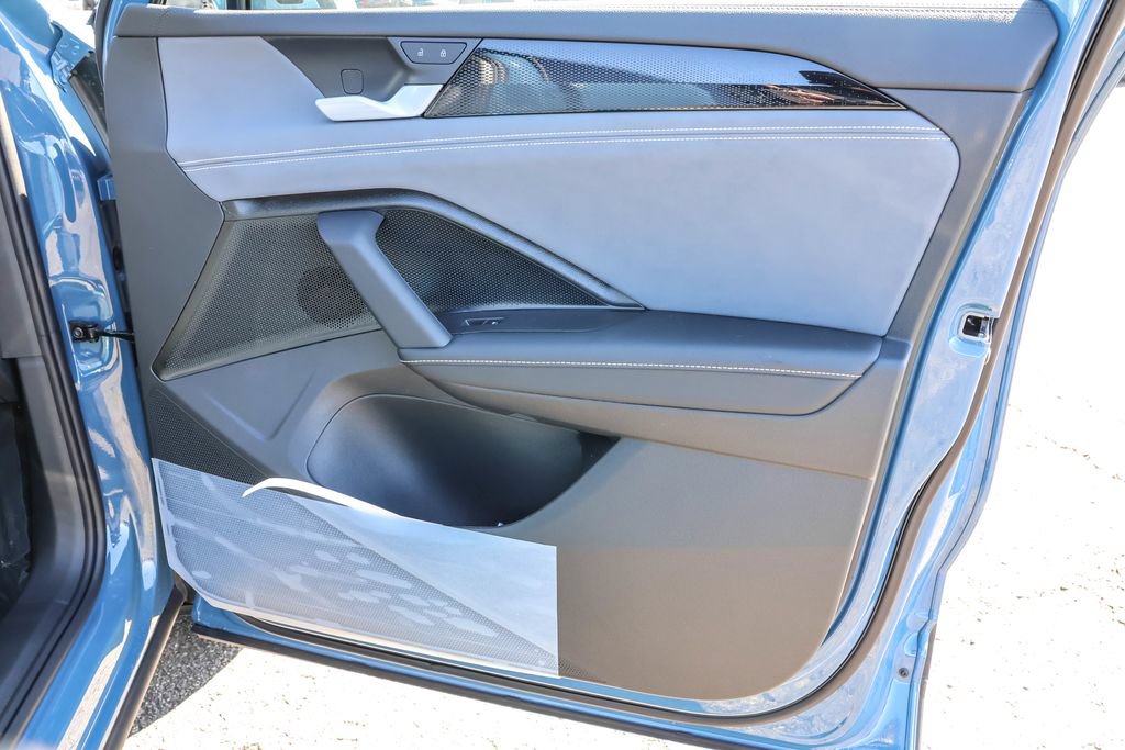 New 2026 Volkswagen Tiguan SE AWD/4WD image 47