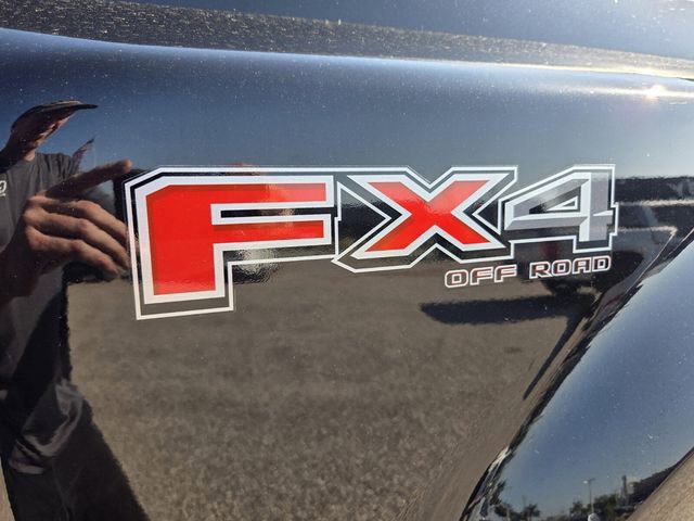 Used 2025 Ford F450 Platinum w/ Platinum Plus Package image 17