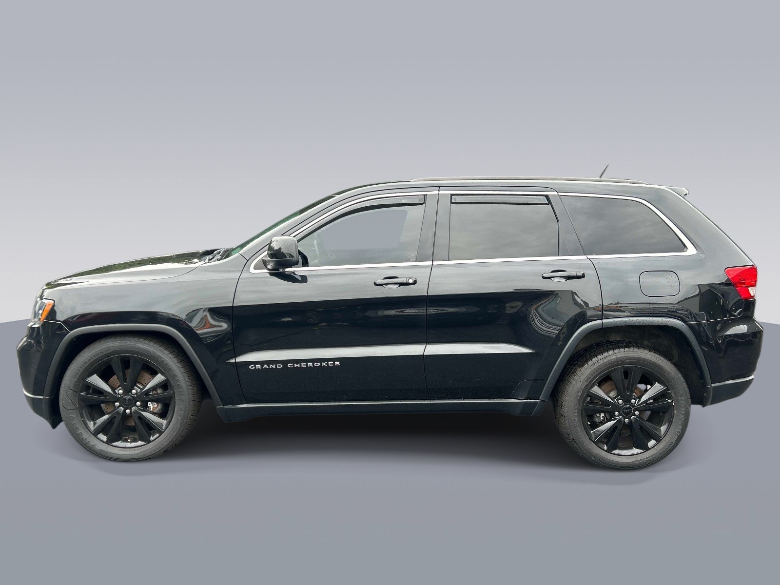 Used 2013 Jeep Grand Cherokee Altitude AWD/4WD image 6