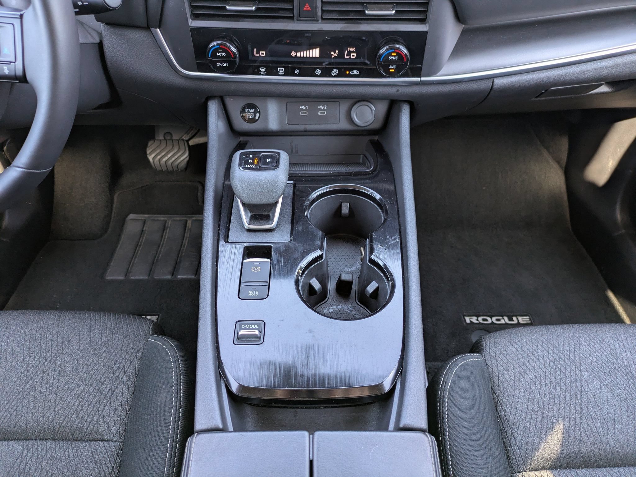 Certified 2026 Nissan Rogue SV FWD image 20