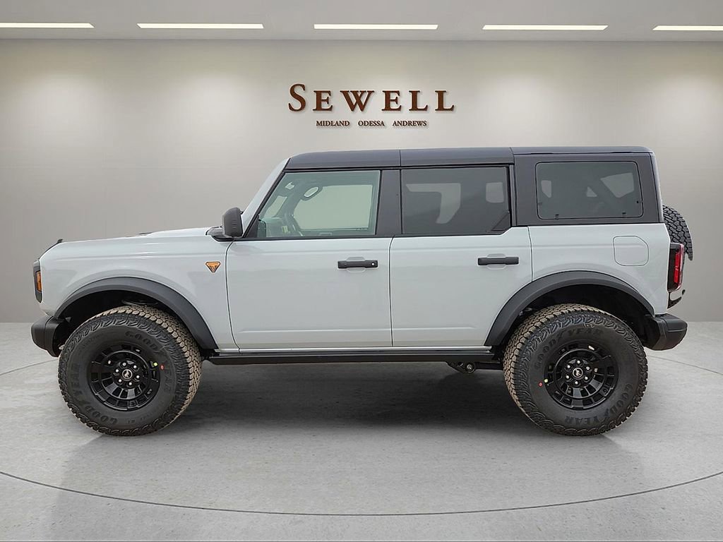 New 2026 Ford Bronco Badlands image 2