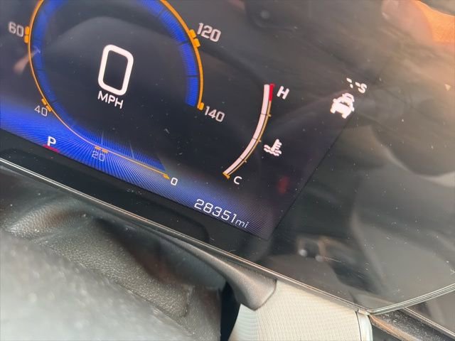 Used 2024 Chevrolet TrailBlazer LT w/ LT Cold Weather Package image 13