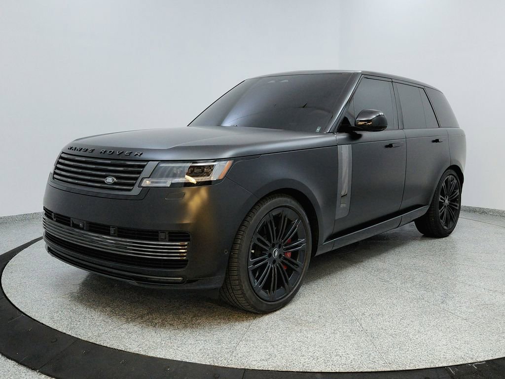 Used 2024 Land Rover Range Rover SV image 1