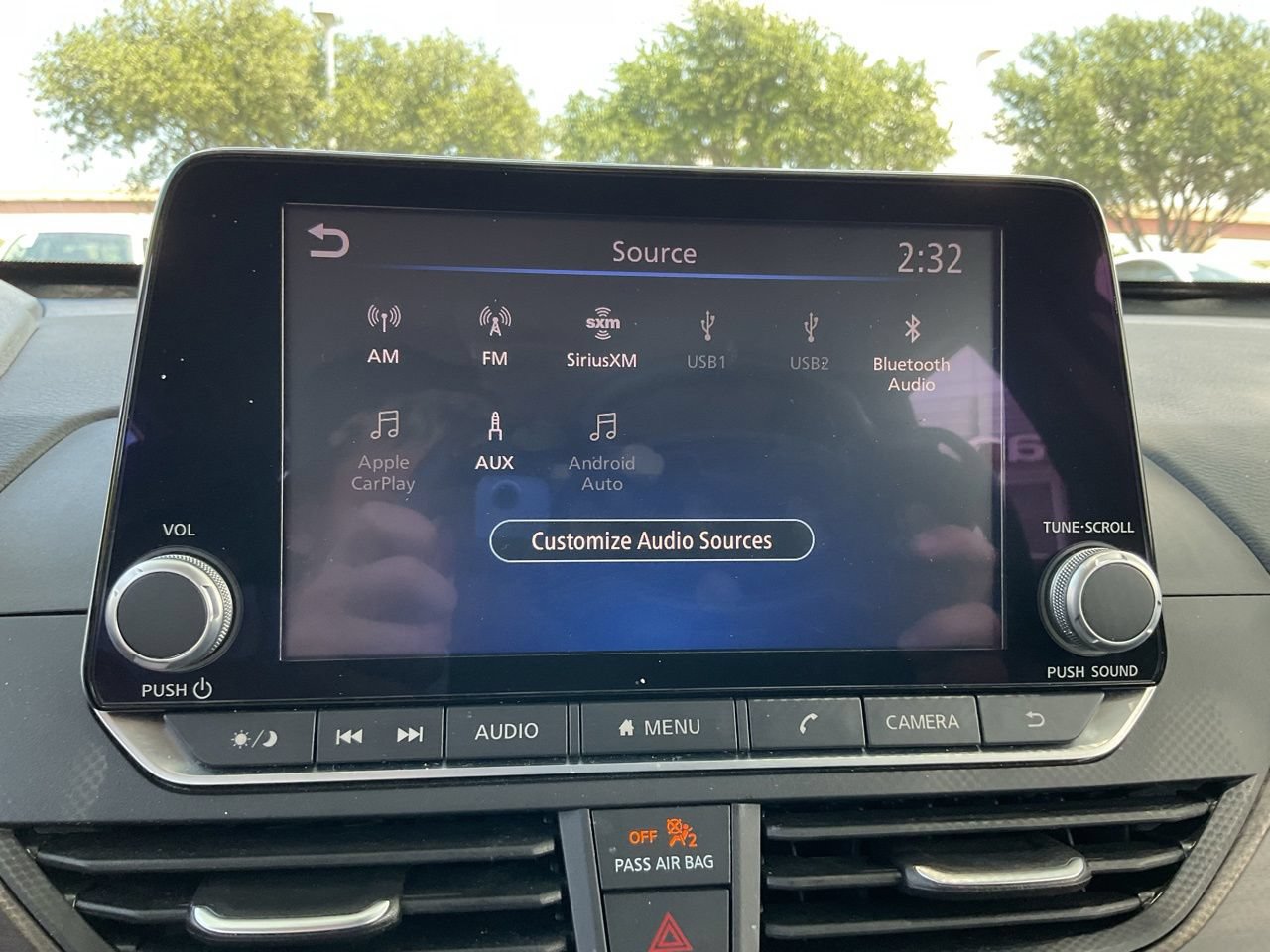 Used 2025 Nissan Altima 2.5 SV FWD image 24