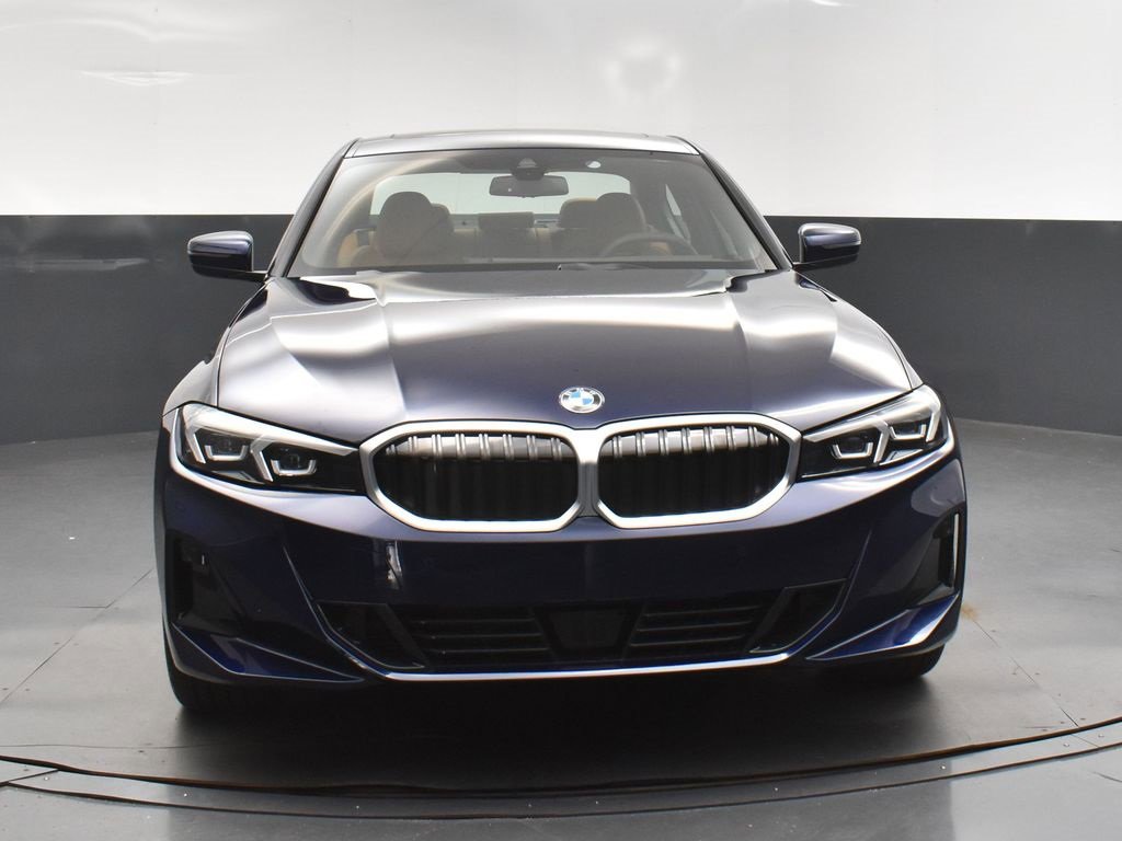 New 2026 BMW 330i Sedan w/ Convenience Package image 10