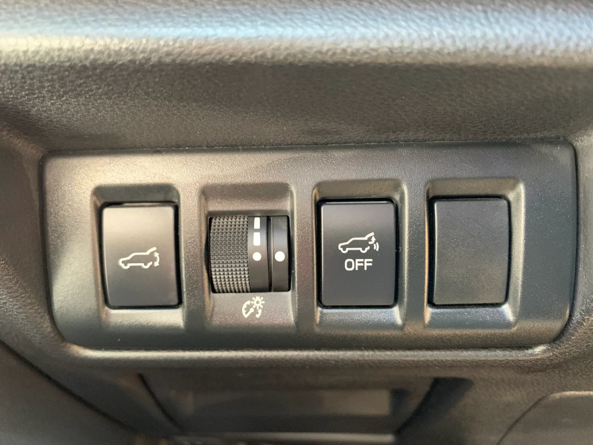 Used 2023 Subaru Outback Premium AWD/4WD image 19