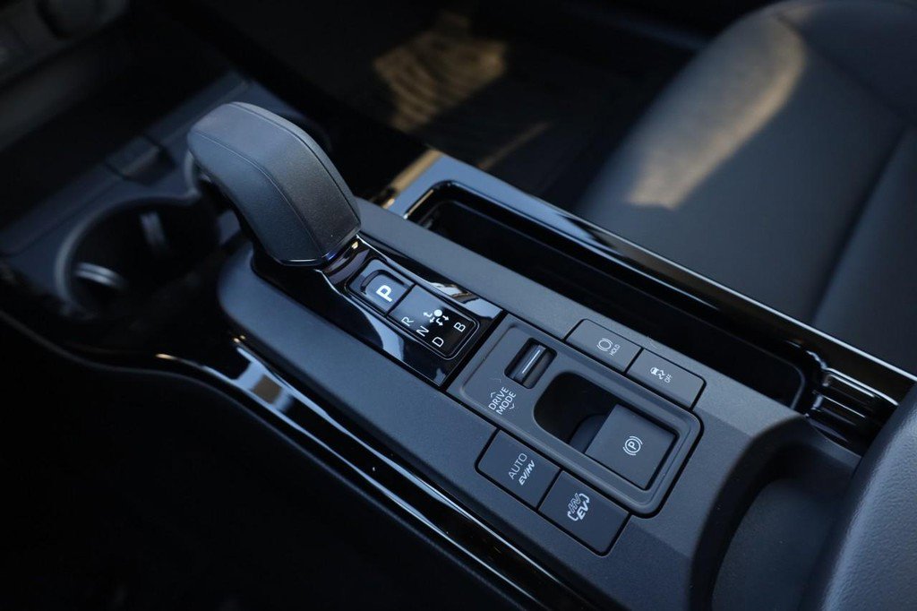 New 2026 Toyota Prius Plug-In Hybrid image 17