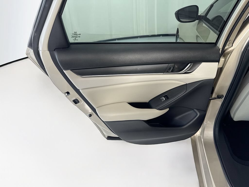Certified 2019 Honda Accord LX image 26