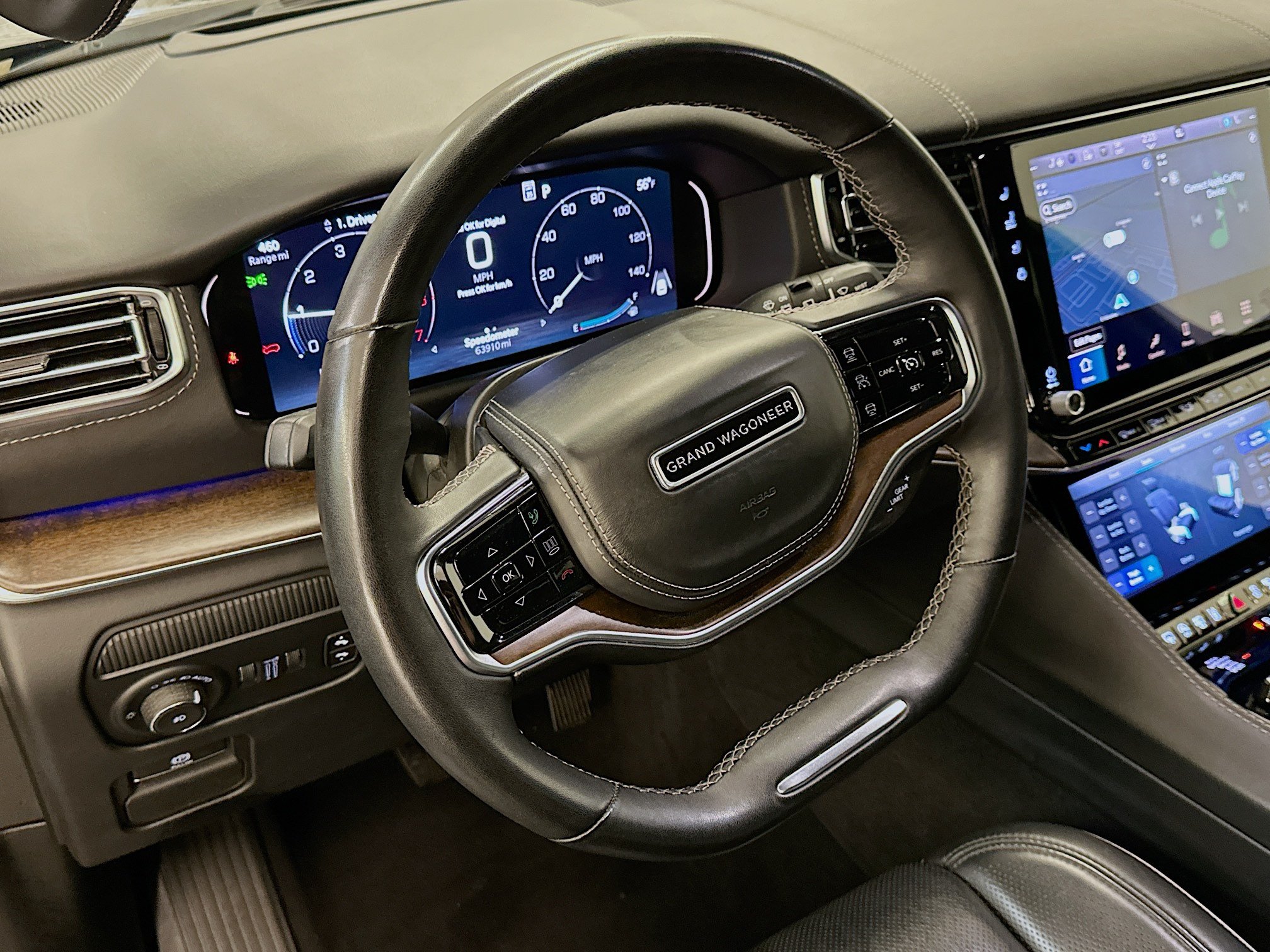 Used 2023 Jeep Grand Wagoneer Series II AWD/4WD image 18