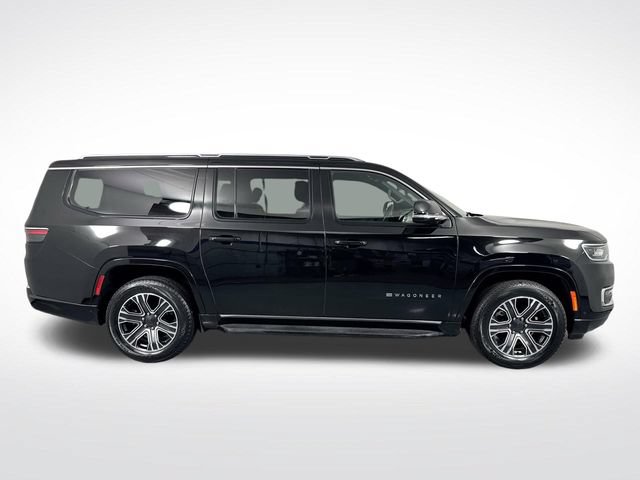 Used 2024 Jeep Wagoneer L Series II w/ Flexible Seating Group AWD/4WD image 35