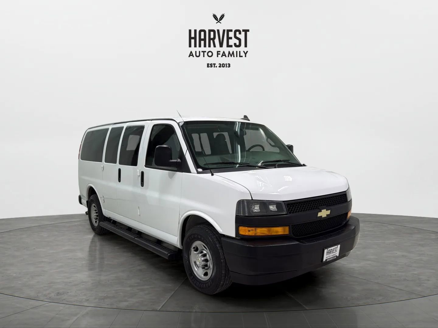 Used 2018 Chevrolet Express 2500 LS w/ Driver Convenience Package RWD image 10