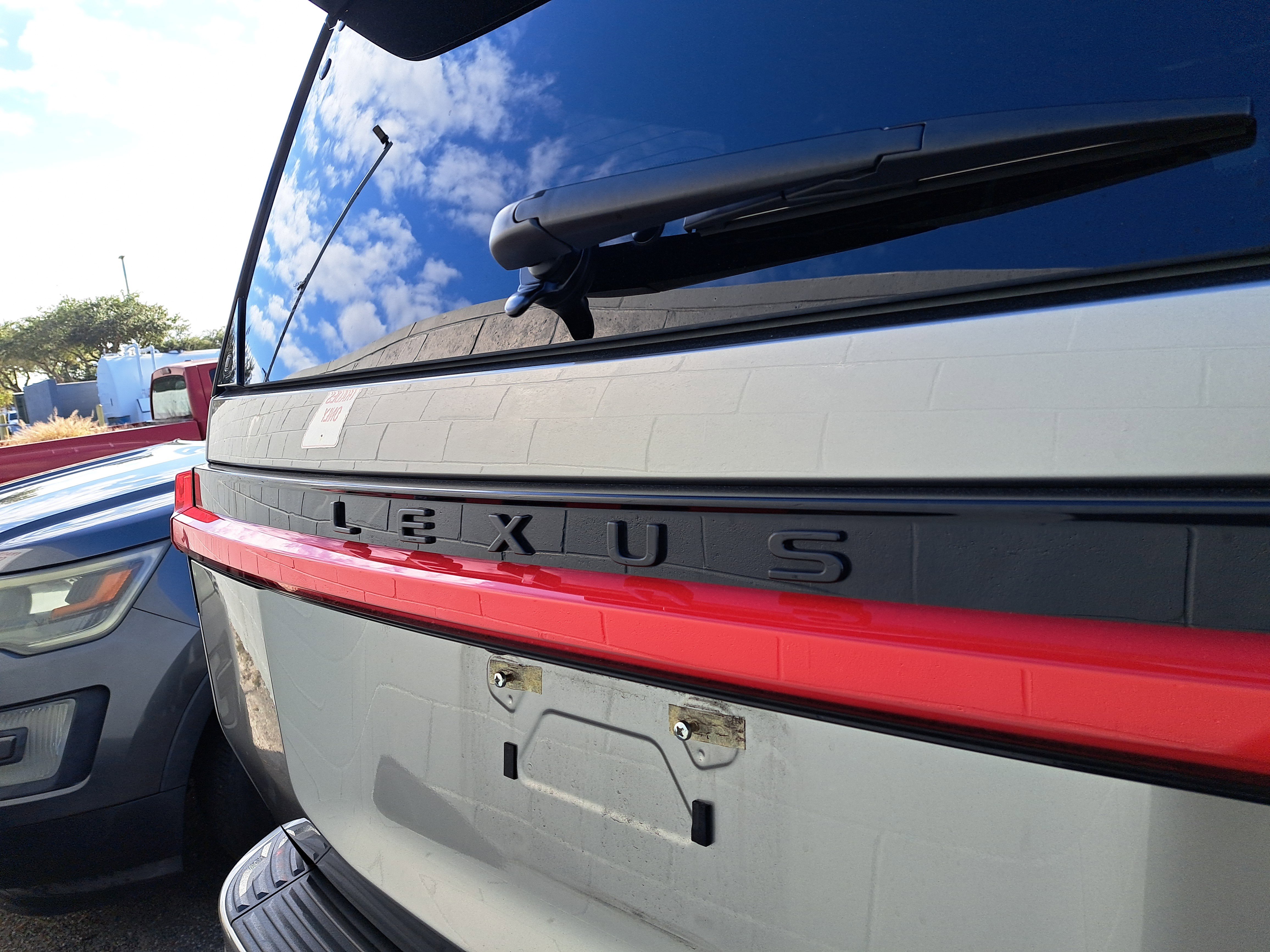 Used 2025 Lexus GX 550 image 6