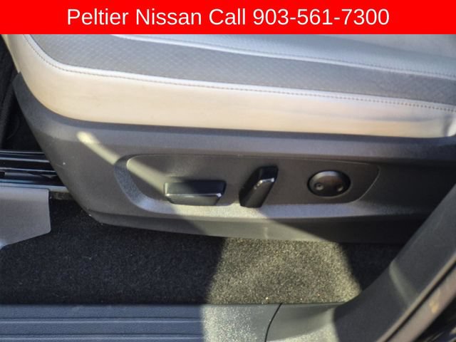 Used 2022 Nissan Pathfinder SL FWD image 22
