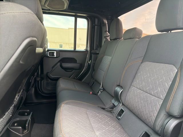 Used 2024 Jeep Gladiator Mojave w/ Convenience Group image 37