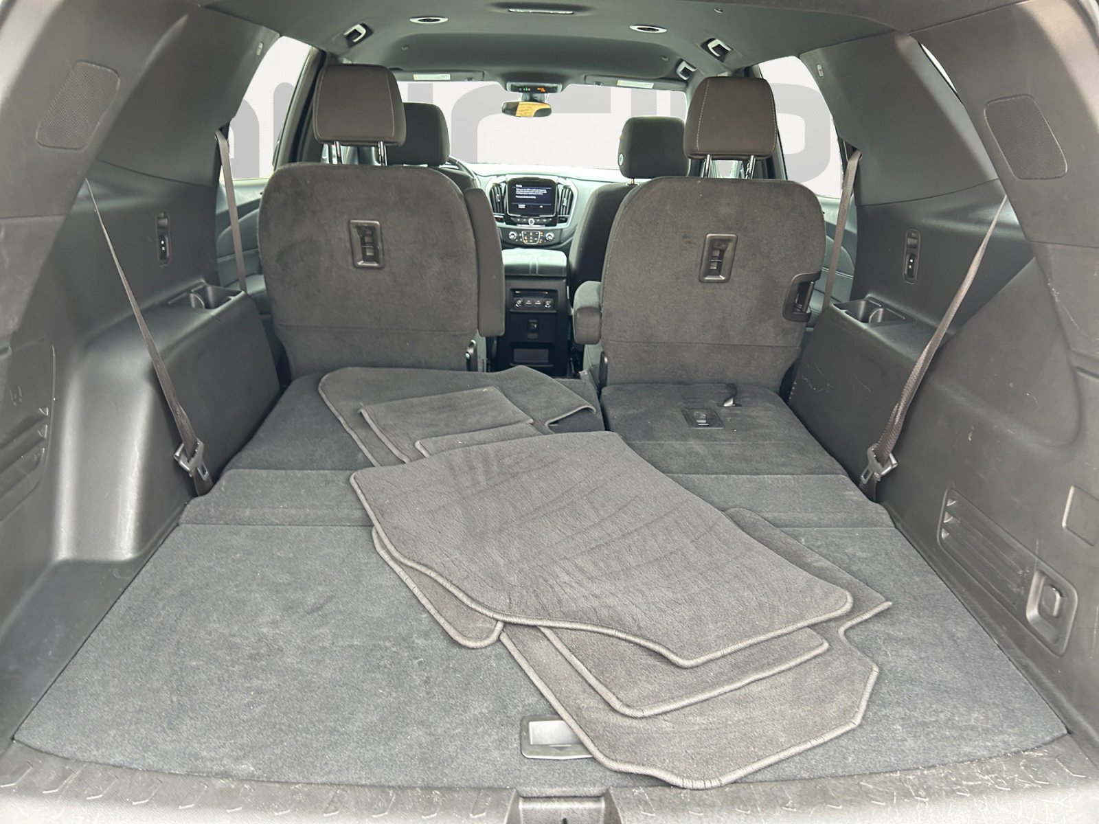 Used 2022 Chevrolet Traverse LT image 12