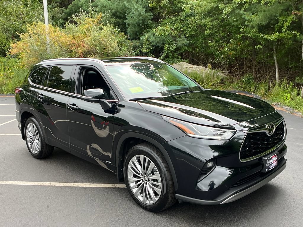 Used 2026 Toyota Highlander Platinum AWD/4WD image 7