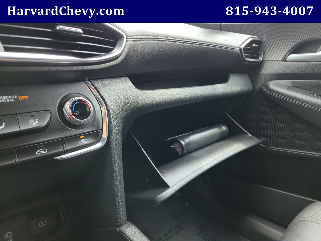 Used 2020 Hyundai Santa Fe SE FWD image 13