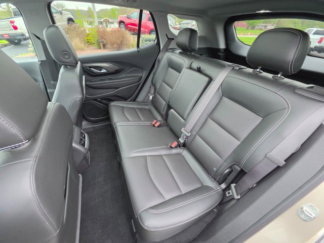 Used 2023 GMC Terrain SLT w/ Tech Package AWD/4WD image 23