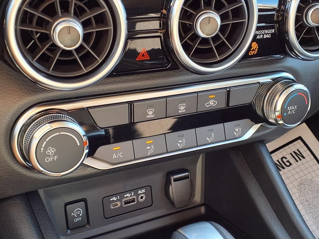 New 2025 Nissan Sentra SV w/ Trunk Package image 7