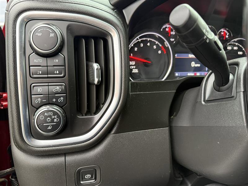 Used 2019 Chevrolet Silverado 1500 LT Trail Boss AWD/4WD image 34