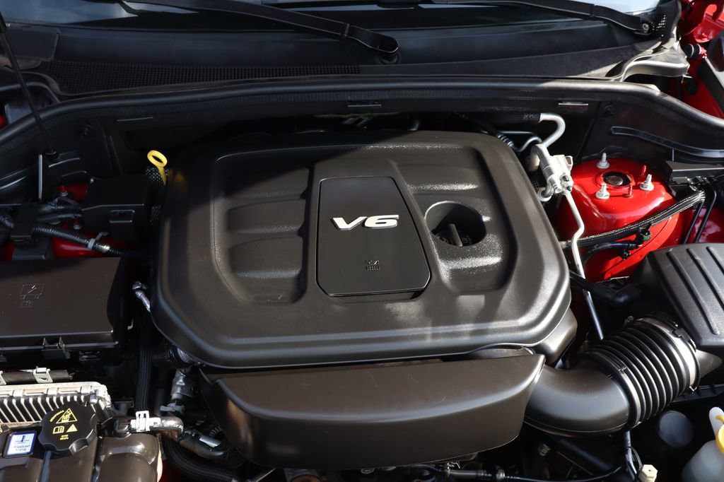 Used 2017 Dodge Durango GT w/ Premium Group AWD/4WD image 12