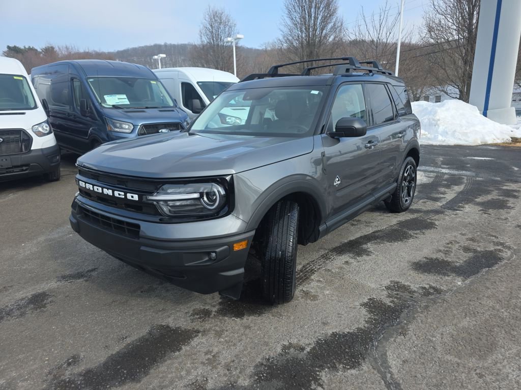 Certified 2024 Ford Bronco Sport Outer Banks w/ Tech Package image 3
