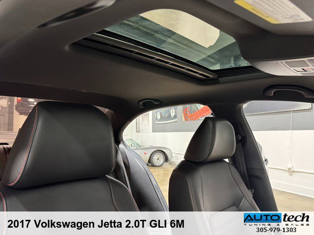 Used 2017 Volkswagen Jetta GLI image 35