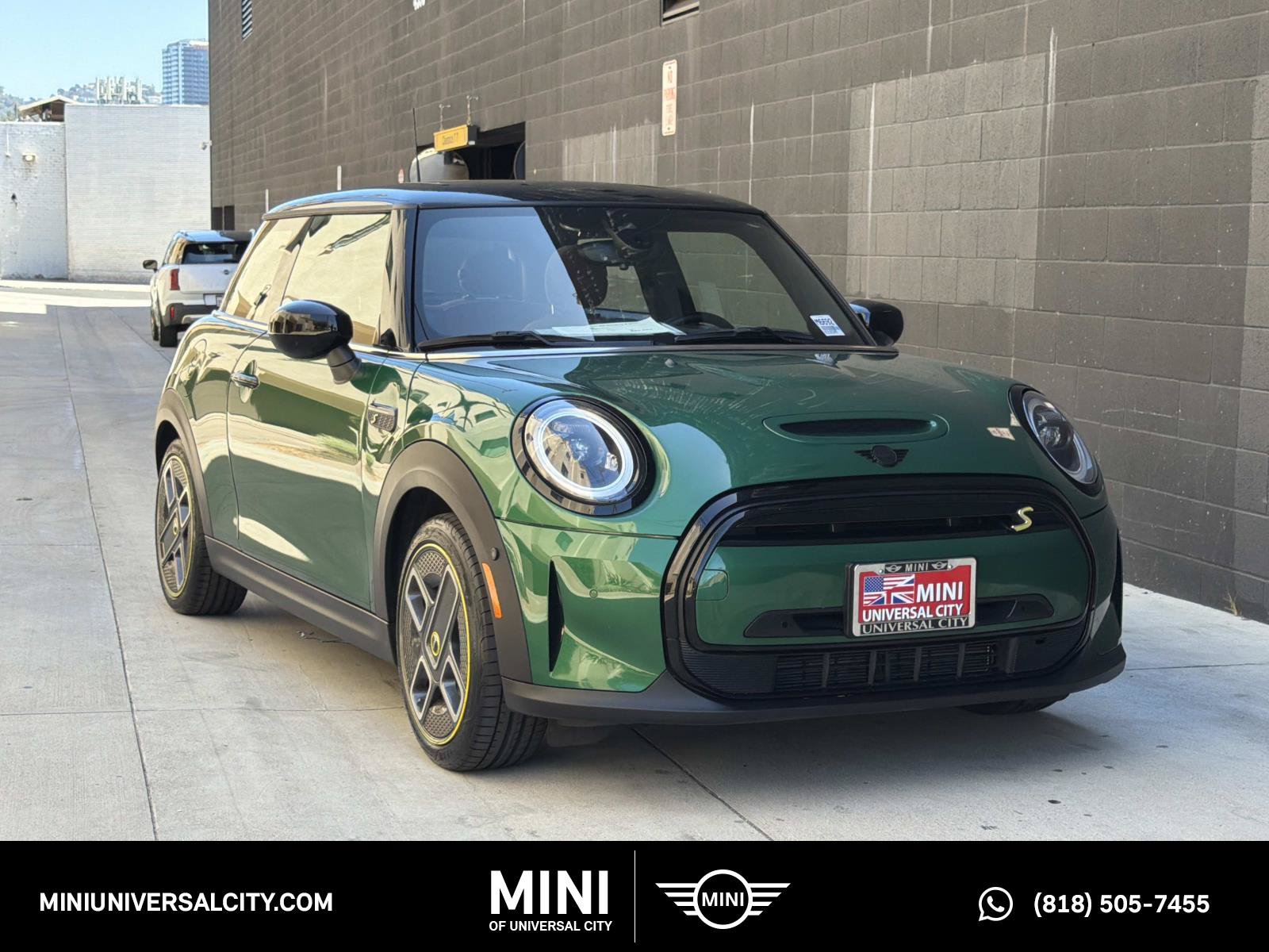 Certified 2024 MINI Cooper SE FWD image 1