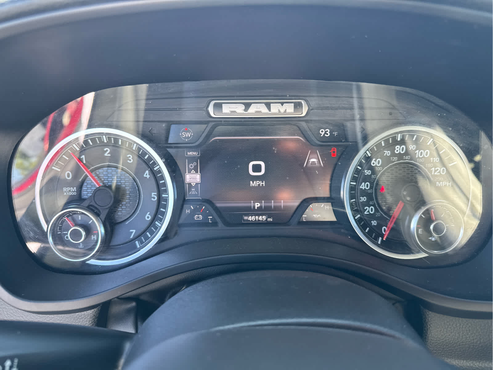 Used 2025 RAM 1500 Laramie AWD/4WD image 35