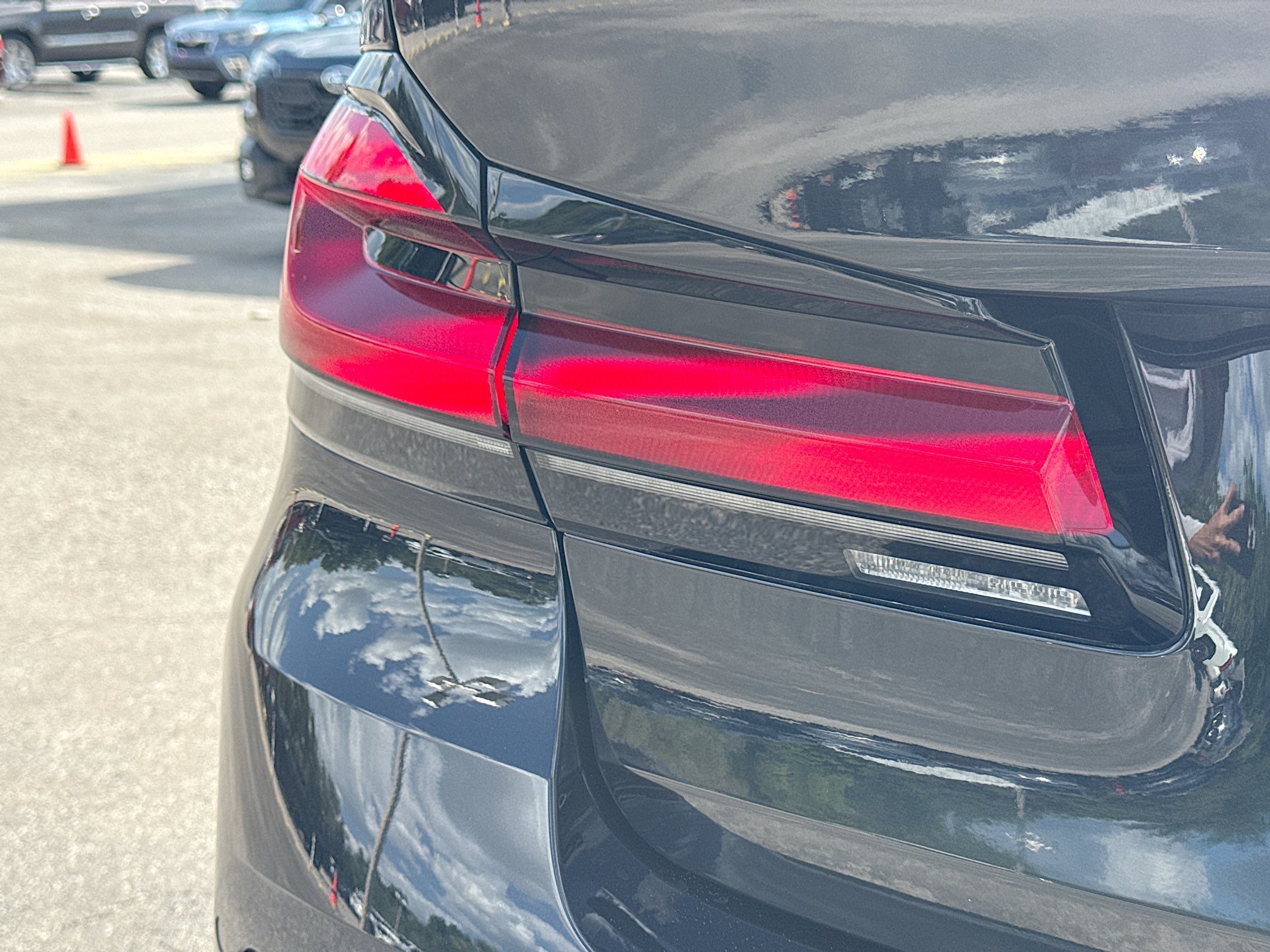 Used 2023 BMW 530i w/ Premium Package RWD image 10