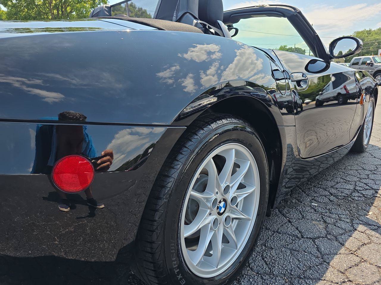 Used 2003 BMW Z4 2.5i RWD image 30