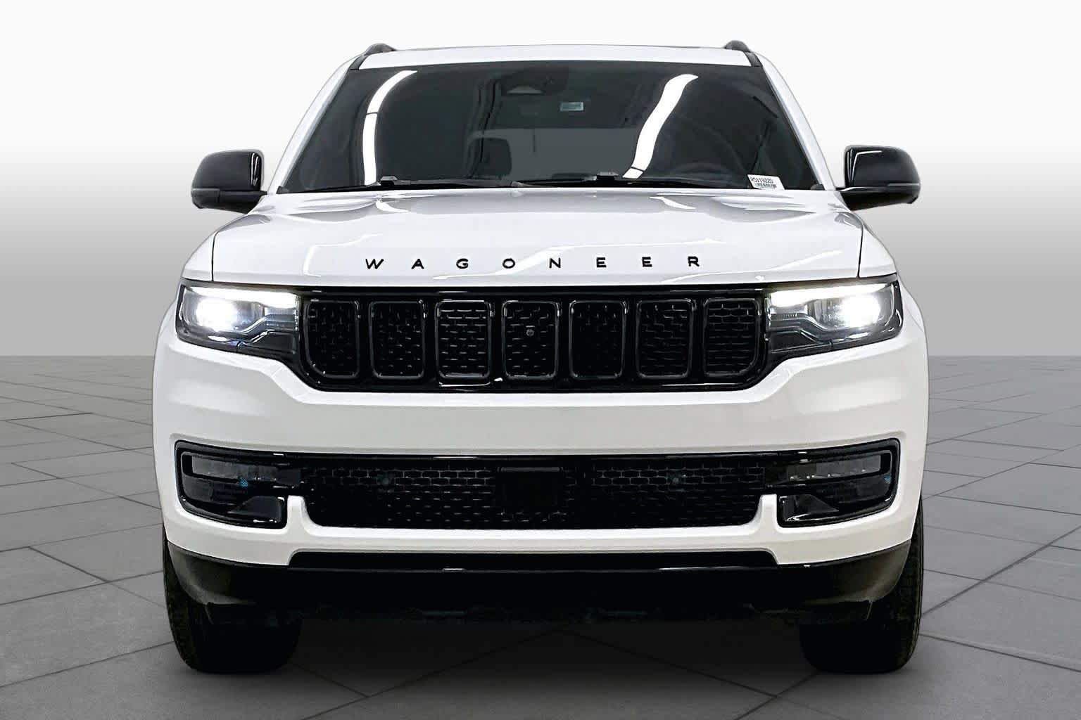 Used 2024 Jeep Wagoneer Series II w/ Convenience Group I RWD image 4