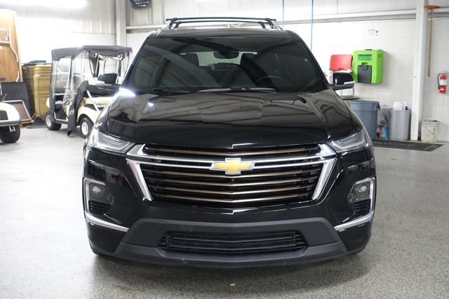 Used 2023 Chevrolet Traverse High Country w/ LPO, Floor Liner Package AWD/4WD image 2