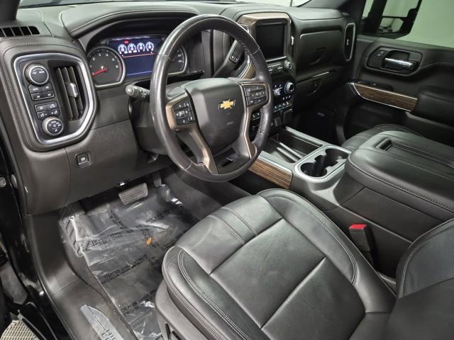 Used 2022 Chevrolet Silverado 2500 High Country w/ Safety Package II image 22