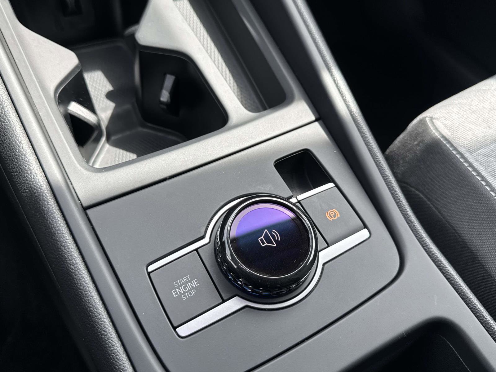 Certified 2025 Volkswagen Tiguan S image 20