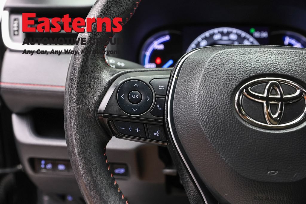 Used 2022 Toyota RAV4 SE AWD/4WD image 15