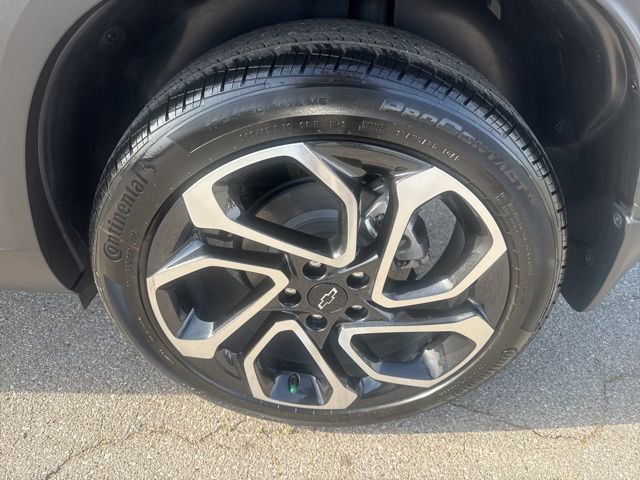 Used 2024 Chevrolet Trax RS w/ Sunroof Package image 11
