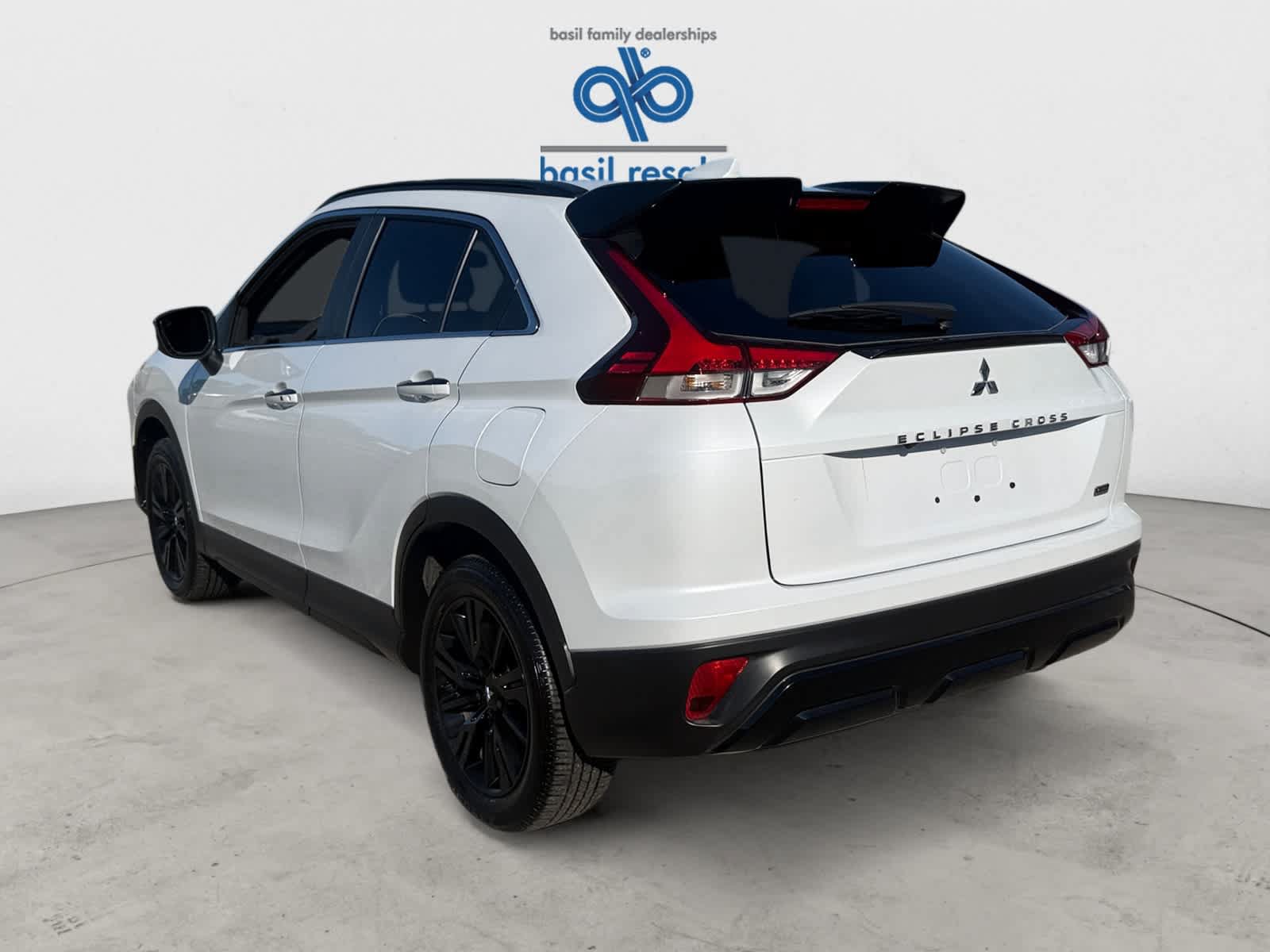 Used 2025 Mitsubishi Eclipse Cross AWD image 4