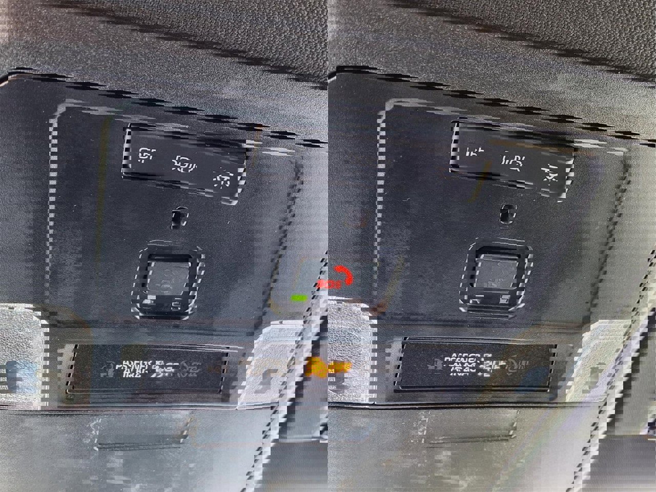 Used 2025 Toyota Tacoma TRD Off-Road image 22